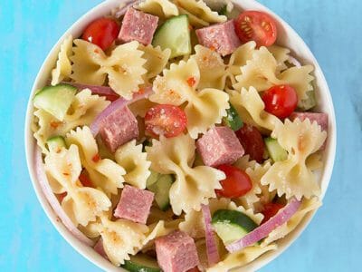 Tangy Caprese Pasta Salad